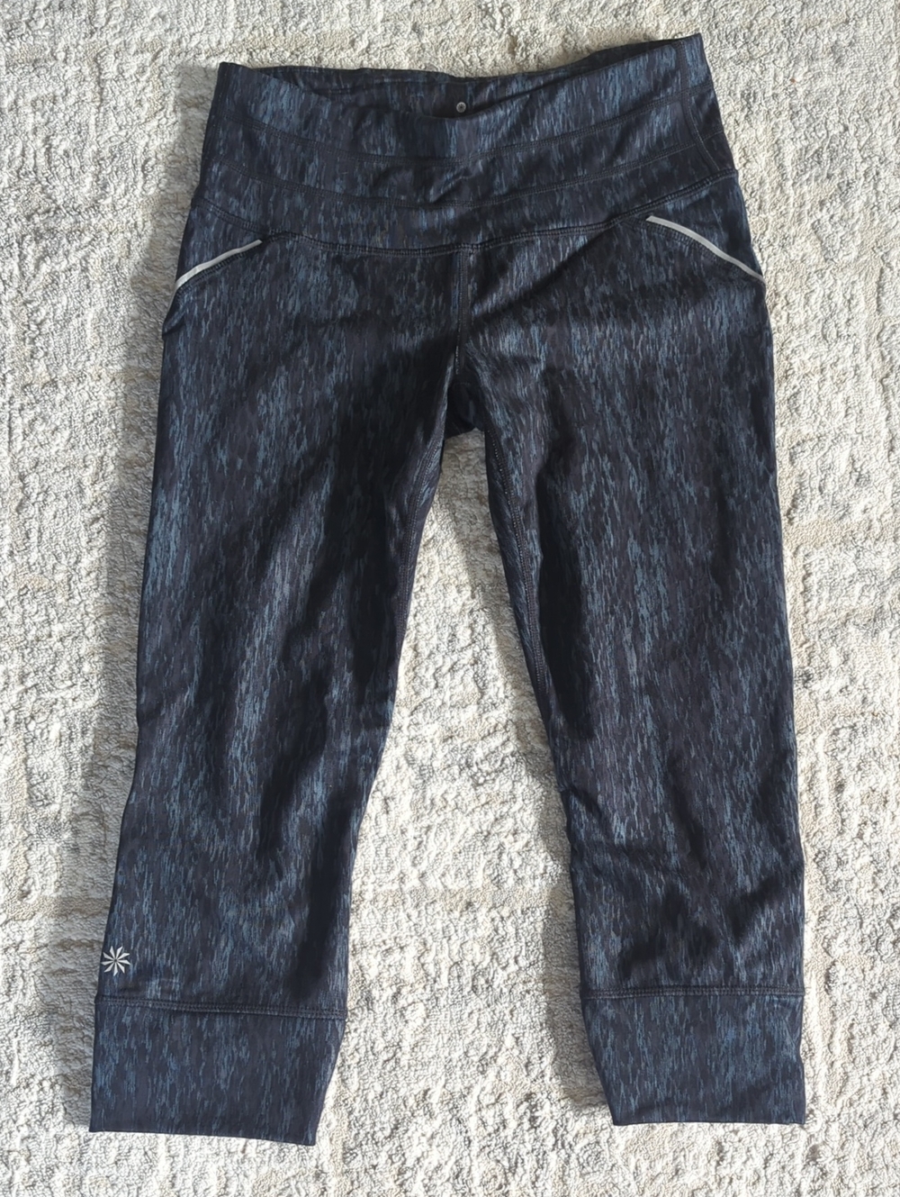 Athleta Heathered Cropped Performance Leggings Size Small